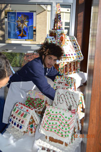 Ocean Tides student places gingerbread house